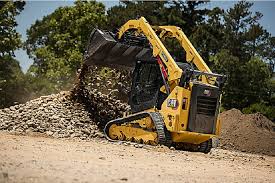 Skid steer or compact track loader the ctl is designed to tackle tasks similar to that of a skid steer. Cat 259d3 Compact Track Loader Review Full Specs Iseekplant