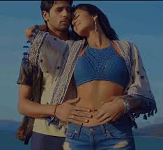 Katrina Katrina Kaif GIF - Katrina Katrina kaif Touch navel - Discover &  Share GIFs