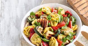 Tortellini Salat Mit Grillgemuse Meine Familie Ich Europas Grosstes Foodmagazin Rezept Tortellinisalat Tortellini Grillgemuse Rezept