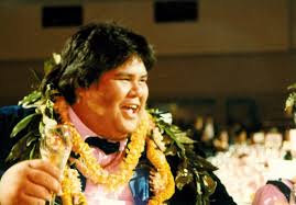 Iz passed away at the age of 38 on june 26, 1997, due to an respiratory problem. Media Gallery Of Iz Hawaiian Music Rest In Peace Ole