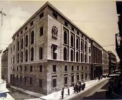 Thanks to the remote electronic signature, you can authenticate your transactions from home. Banco Di Napoli The Exhibition About The Oldest Bank Of The World Visitnaples Eu