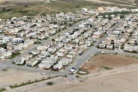 Book pilotis plage, gruissan on tripadvisor: Chalets Sur Pilotis De Guissan Plage