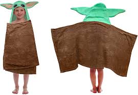 Star wars home tie fighter bath towel. Amazon Com Disney Star Wars Mandalorian Baby Yoda Hooded Bath Towel With Ears Home Kitchen