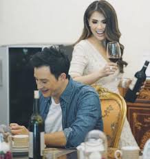 All pictures unless otherwise stated are by eric lim. Mesranya Mike Lewis Dengan Helena Lim