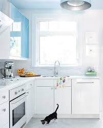 white lacquer kitchen cabinets