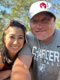 Aaron Cupp's Instagram, Twitter & Facebook