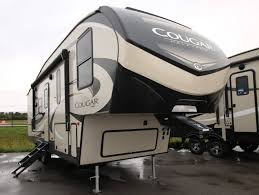 Forest river, grand design, jayco, warrior and more. Can You Tow A Fifth Wheel Rv With A Half Ton Pickup Truck Camping World