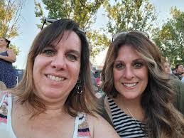 Tami Mckenzie's Instagram, Twitter & Facebook