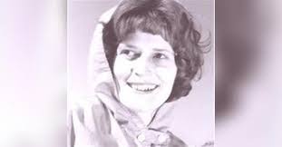 Doris Durocher's Instagram, Twitter & Facebook