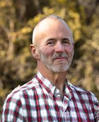 What are the recommendations for places to sell camera gear in the Orlando  area?