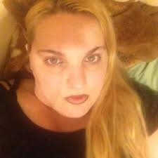 Carrie Matos (@carrie_matos)