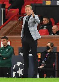 In this analysis, we will be looking at julian nagelsmann's rb leipzig and their defence in the bundesliga and champions league and their tactical success. Twitter Rips Into Julian Nagelsmann For His Outfit In Man United Game