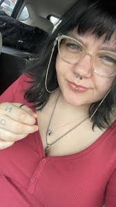 Is it time to grow out your hair to a bob?