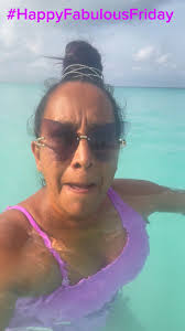 Happy FABULOUS Friday everyone! #carpediemcayman #visitCaymanIslands  #authenticliving #caymanlife #healingthefeeling #FridayFeeling  #selflovejourney #selfloveisthebestlove #raiseyourvibration ...