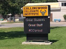 It currently has an enrollment of about 1400 students and employs over 80 teachers and staff. Cci On Twitter Smiles All Around As We Head Into The Weekend After A Great Spirit Day