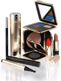 Estee Lauder Victoria Beckham Makeup Collection Fall 2016 Beauty Trends And Latest Makeup Collections Chic Profile Victoria Beckham Makeup Victoria Beckham Estee Lauder Latest Makeup