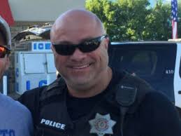 Couple's Newborn Photos Honor Deputy Who Helped Deliver Their Baby