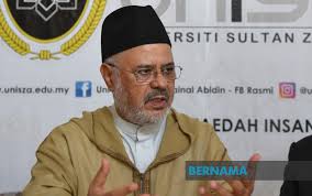 Seorang ibu muda yang baru berusia 27 tahun. Bernama Sistem Pendidikan Tinggi Malaysia Diiktiraf Dunia Ketua Kesatuan Ulama Islam Sedunia