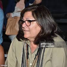 172 Jared On Fern Photos & High Res Pictures