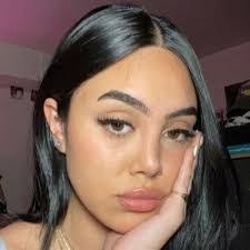 Kailey Clark's Instagram, Twitter & Facebook