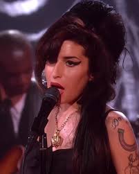 Amy Winehouse’s 2008 Grammy performance 💃 || #amywinehouse #rehab #grammys  #fyp #viral