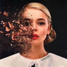 Photographer available in Calgary