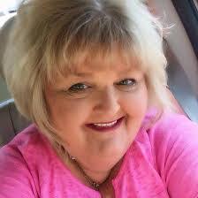 Sharon Reiter's Instagram, Twitter & Facebook