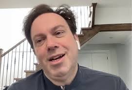 Elliot Friedman's Instagram, Twitter & Facebook