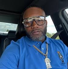 Latonya Simpson's Instagram, Twitter & Facebook