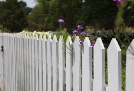 Make sure that the side with the hooks are on the outside of your garden. Putting Up A Fence 10 Things You Ll Need
