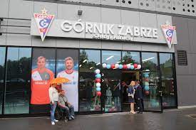 Możesz określić warunki przechowywania lub dostępu do plików cookies w twojej przeglądarce. Gornik Zabrze Otworzyl Sklep Kibica Ale Odwolal Strefe Rodzinna Zdjecia Ceny Gol24