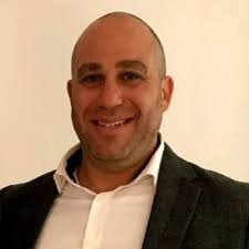 Debbie Galbraith's Instagram, Twitter & Facebook