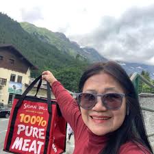 WealthBuildersCircle JC welcomes Princess Faye Chavez to the President  Circle! Princess Faye Chavez or simply known as Faye Chavez is a Cabin Crew  for almost 8 years now. She grew up with