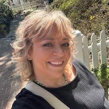 Hi everyone, I will be venturing into Greensboro later this week to see a  show at the Tanger Center. What nearby restaurants would you recommend for  a pre show dinner?