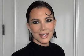 I've never seen Kris and Clark Kent in the same room before 👀