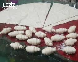 cok lezzetli kruvasan borek leziz yemeklerim yemek tarifi leziz yemek yemek tarifler