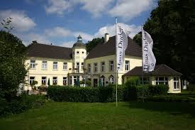 Willkommen im historischen gut bossigt in wesel, dem geburtshaus des begründers der deutschen. Seminarhotel Tagungshotel In Wesel Tagungshotel Haus Duden Konferenzhotel