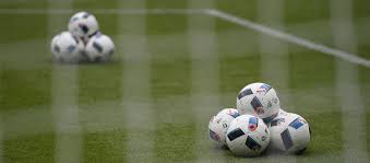 A tornát a kontinens tizenegy városában rendezik meg, a mérkőzéseknek többek között budapest. Sport 2021 Nyarara Halasztotta El Az Uefa Az Europa Bajnoksagot Hvg Hu