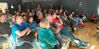 Date de première diffusion : Le Telegramme Saint Brieuc J Irai Dormir Chez Vous Antoine De Maximy Fait Etape A Saint Brieuc