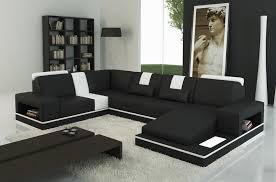 Découvrez ce superbe canapé design en cuir italien de grand luxe qui dispose d'un équipement complet et pratique: Canape D Angle En Cuir Italien 6 7 Places Sublimo Noir Et Blanc Mobilier Prive
