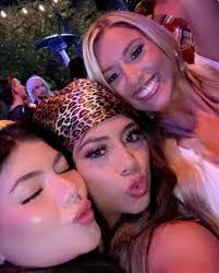 Roommate wanted in Concord area apartment