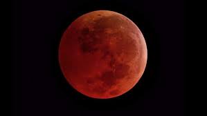 Unless the rain is ruining it, the uk is preparing for a lunar eclipse, during which the moon will turn a deep, bloody red and go much darker than usual. Do You Need Special Glasses For The Lunar Eclipse Tonight Heavy Com