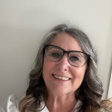 Excellent condition this is a whole set. No chip cracks