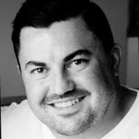 Willem Moolman's Instagram, Twitter & Facebook