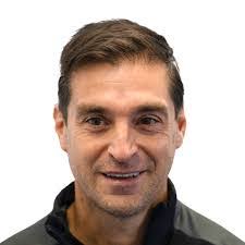 Gonzalo Manuel's Instagram, Twitter & Facebook