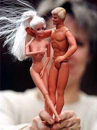 Künstlerische Freiheit: Nacktfotos von Barbie sind erlaubt - DER SPIEGEL
