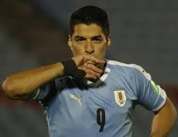 Uruguay Vs Chile Pada Kualifikasi Piala Dunia 2022 Zona Amerika Selatan Berakhir Dengan Skor 2 1 Potensi Bisnis