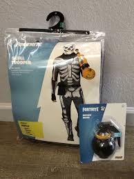 Fortnite's skull trooper costume is one skin many battle royale players have long wanted to get their hands on. Pin On Costumes