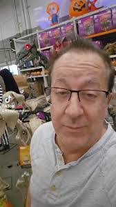 Steven Valenti's Instagram, Twitter & Facebook