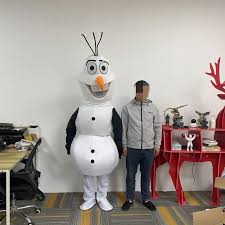 Cosplay Dondurulmuş Kar adam Olaf Elsa Anna Prenses karakter kostüm Maskot  Reklam süslü elbise Parti Hayvan karnaval sahne
